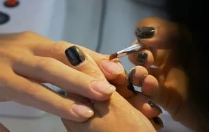 close-up-with-gel-construction-on-nail-procedure-footage_csp50020527